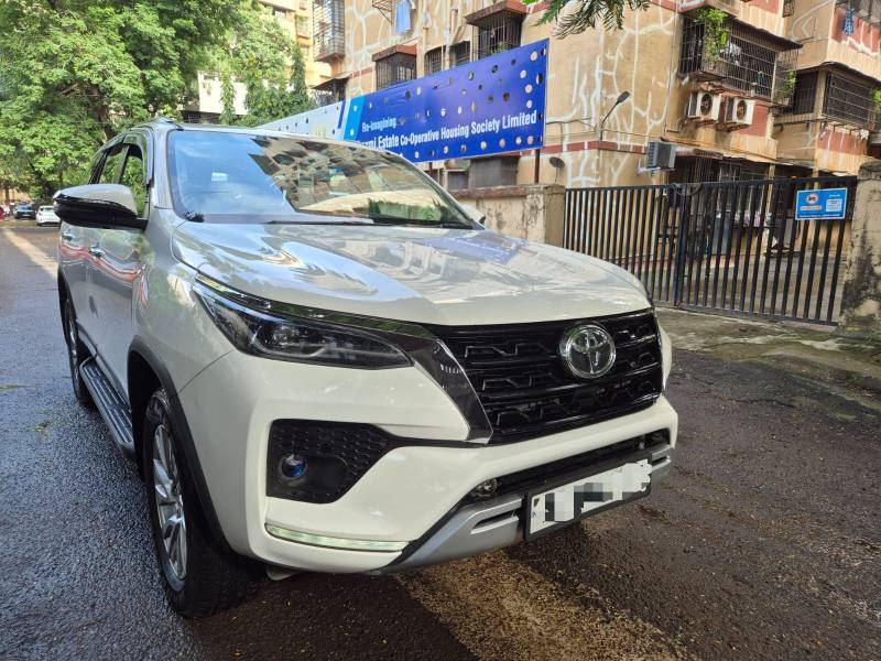 Toyota Fortuner 3.0 4x4 AT