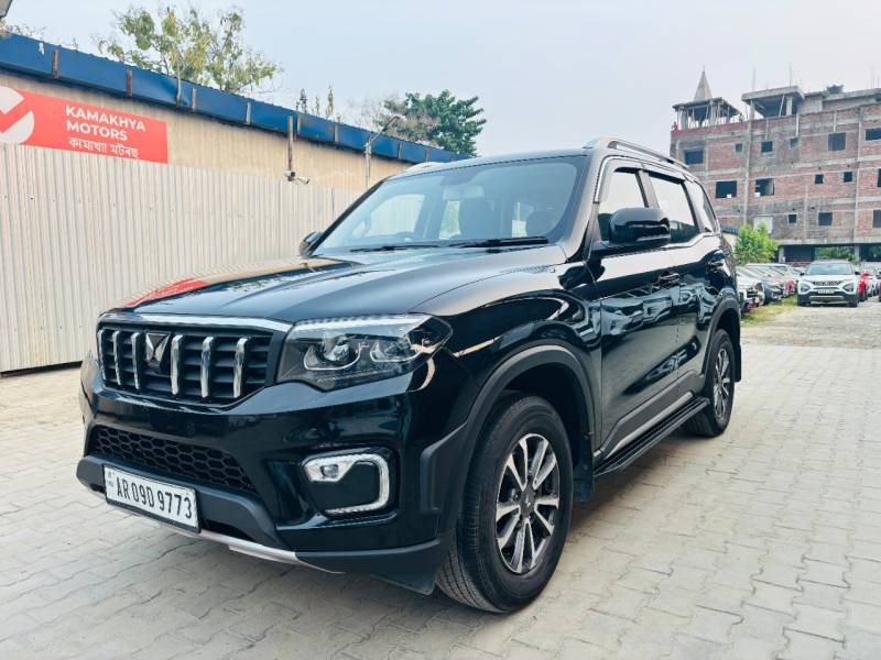 Mahindra Scorpio-N Z8 Select Diesel MT 2WD