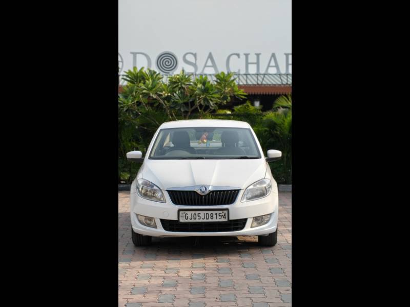 Skoda Rapid Ambition 1.6 TDI CR MT