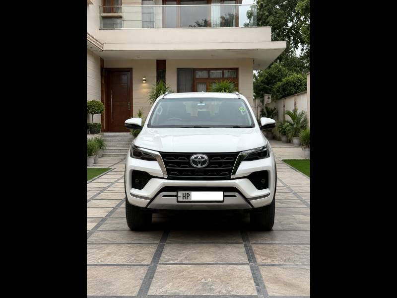 Toyota Fortuner 2.8 4x2 AT