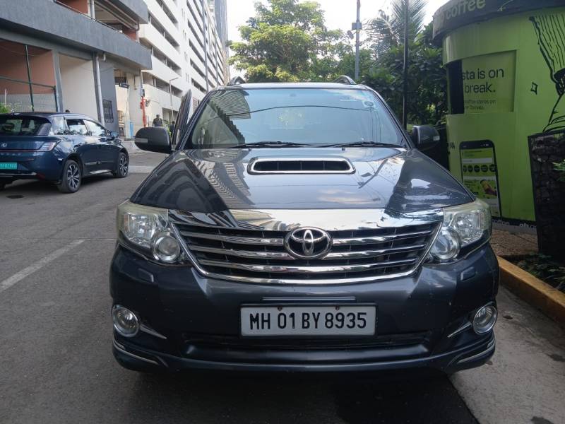 Toyota Fortuner 3.0 4X2 MT