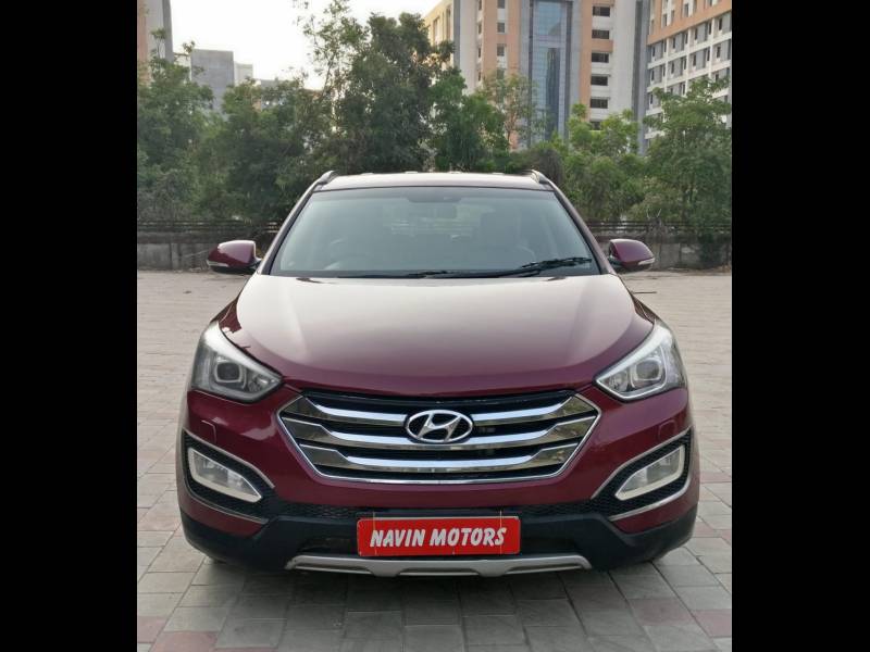 Hyundai Santa Fe 2 WD (AT)