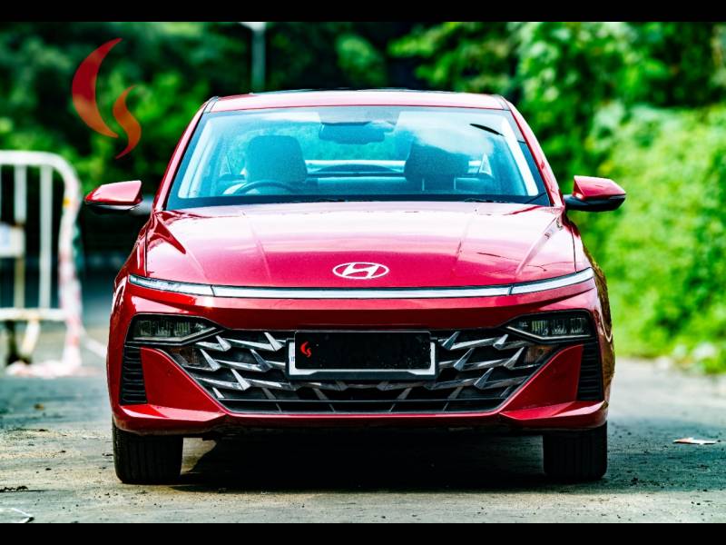 Hyundai Verna SX (O) 1.5 Petrol IVT