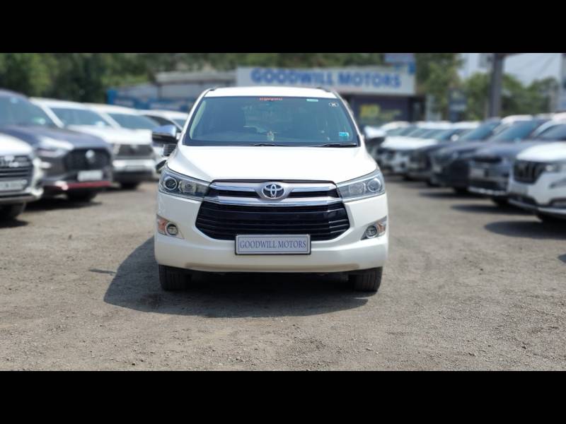 Toyota Innova Crysta 2.4 Z 7 STR