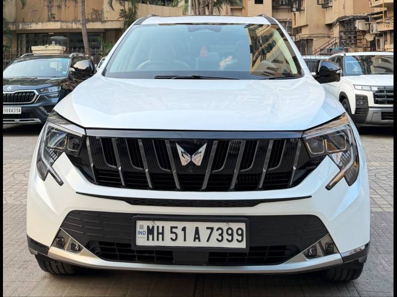 Mahindra XUV 7XO AX7 L 2WD Diesel 2.2L Turbo Automatic 7 STR