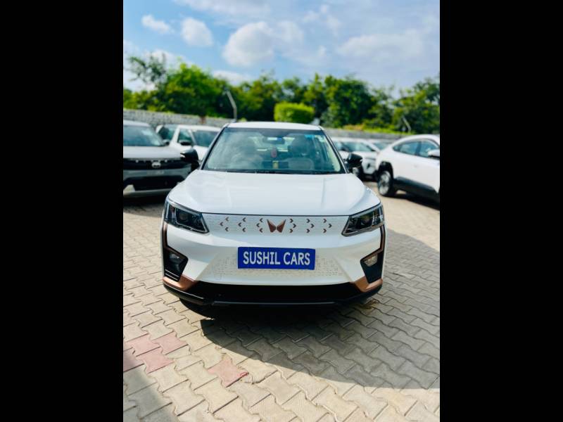 Mahindra XUV400 EL PRO 39.4 kWh