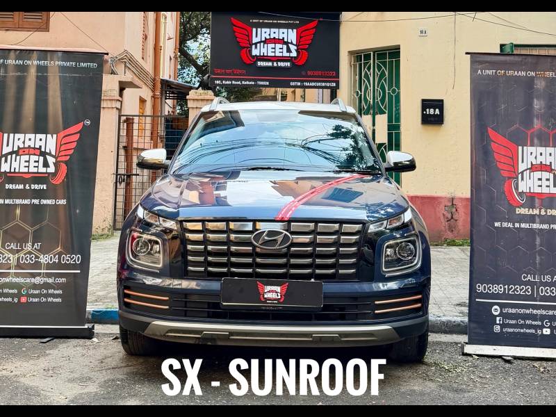Hyundai Venue SX 1.2 Petrol Dual Tone