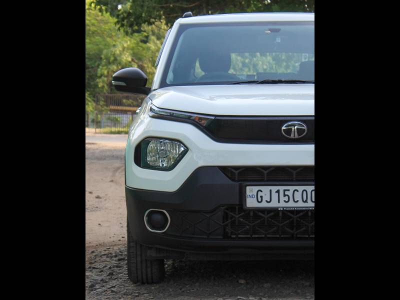 Tata Punch Pure MT
