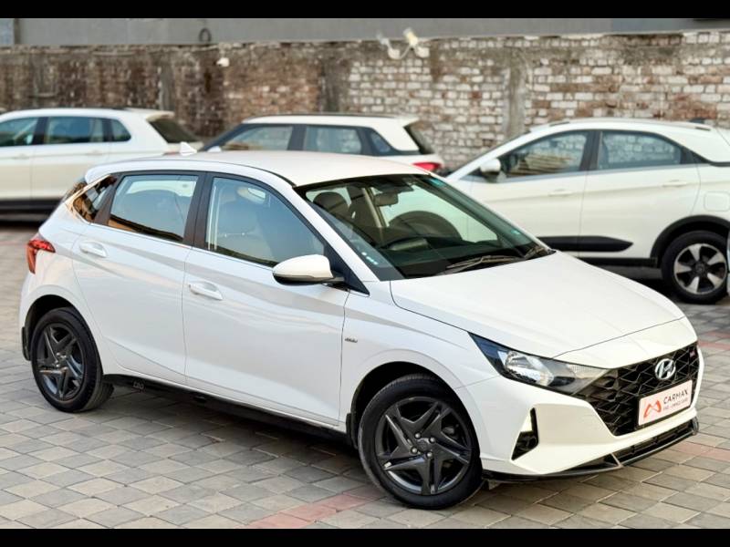 Hyundai i20 Sportz 1.0 Turbo DCT