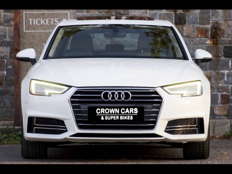 Audi A4 3.0 TDI quattro Technology Pack