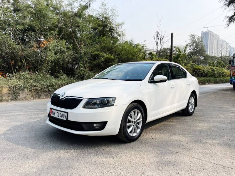Skoda Octavia Style Plus 1.8 TSI AT (Petrol)
