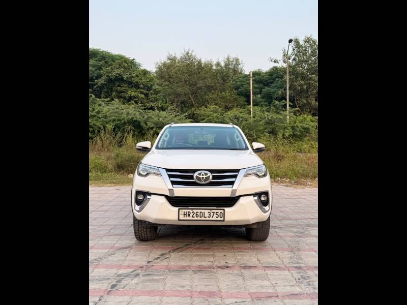 Toyota Fortuner 2.8 4x2 AT