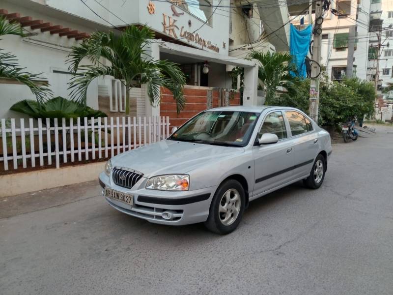 Hyundai Elantra GLS