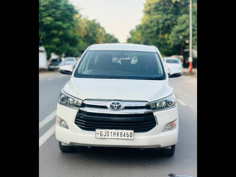 Toyota Innova Crysta 2.4 V Diesel