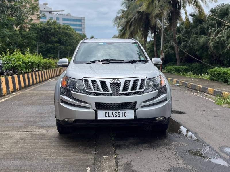 Mahindra XUV500 W8 FWD