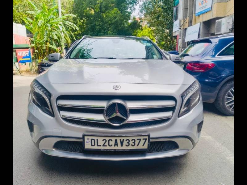 Mercedes Benz GLA Class 200 Sport