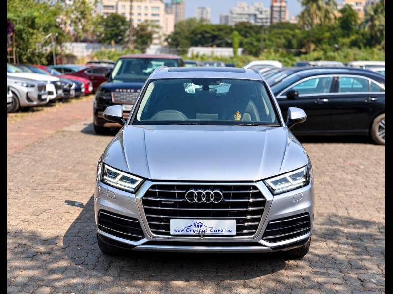 Audi Q5 45 TFSI Technology