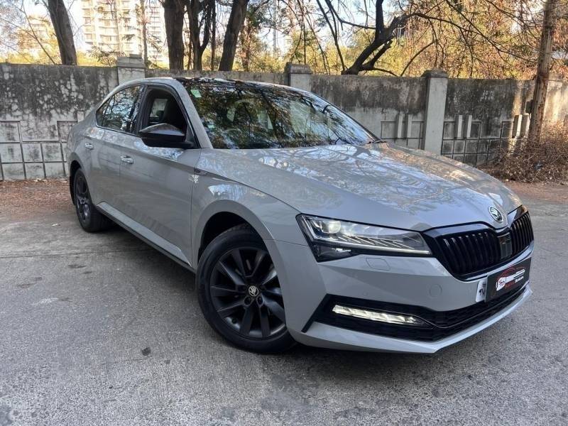 Skoda Superb Sportline AT