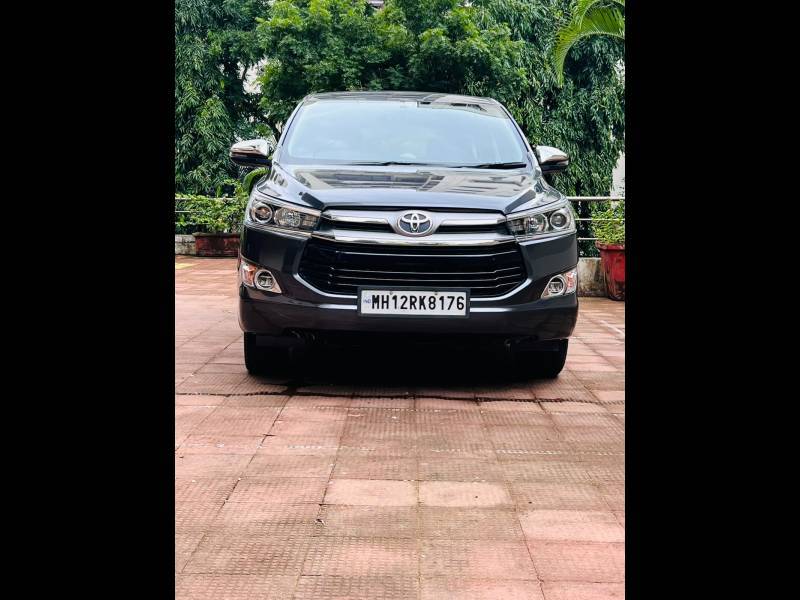 Toyota Innova Crysta 2.8 ZX AT 7 STR