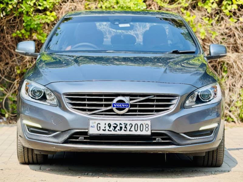 Volvo S60 D4 R