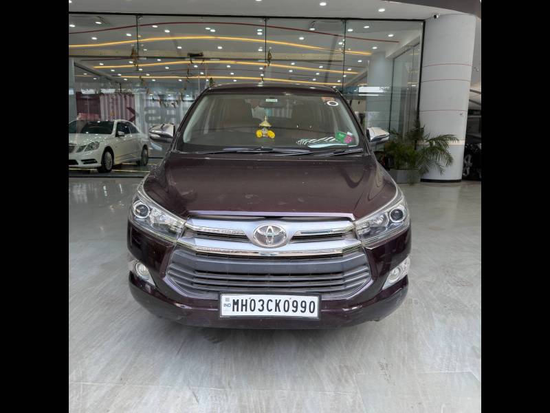 Toyota Innova Crysta 2.8 ZX AT 7 STR