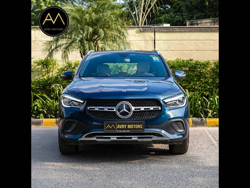Mercedes Benz GLA 200