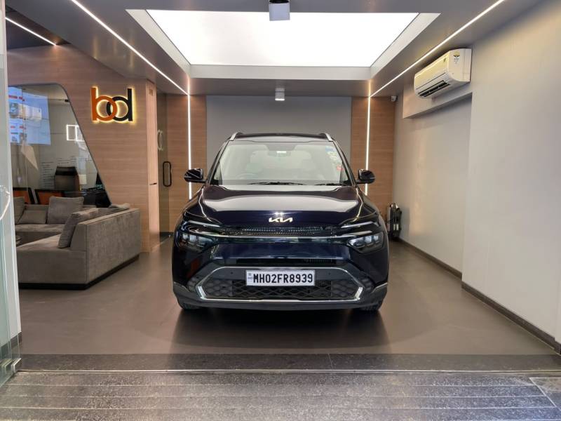Kia Carens Luxury Plus 1.4 Petrol DCT 7 STR