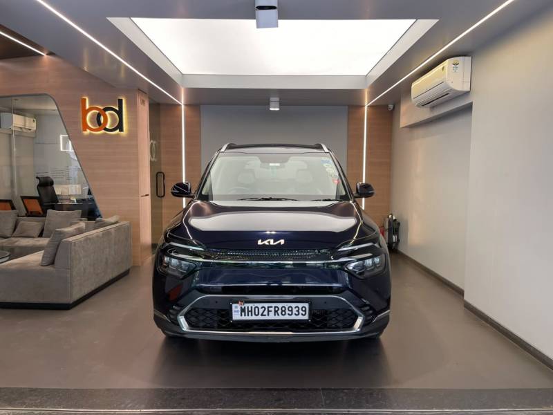 Kia Carens Luxury Plus 1.4 Petrol DCT 7 STR
