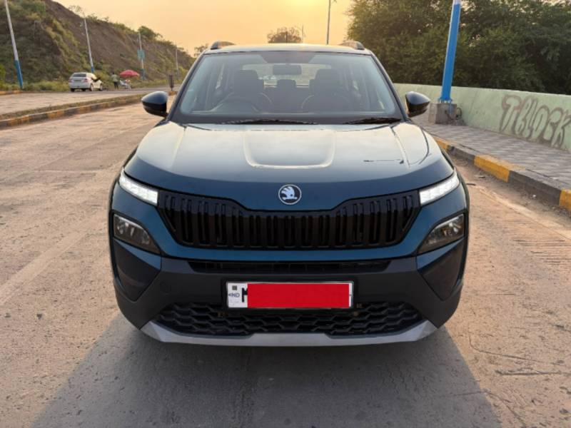 Skoda Kylaq Signature AT