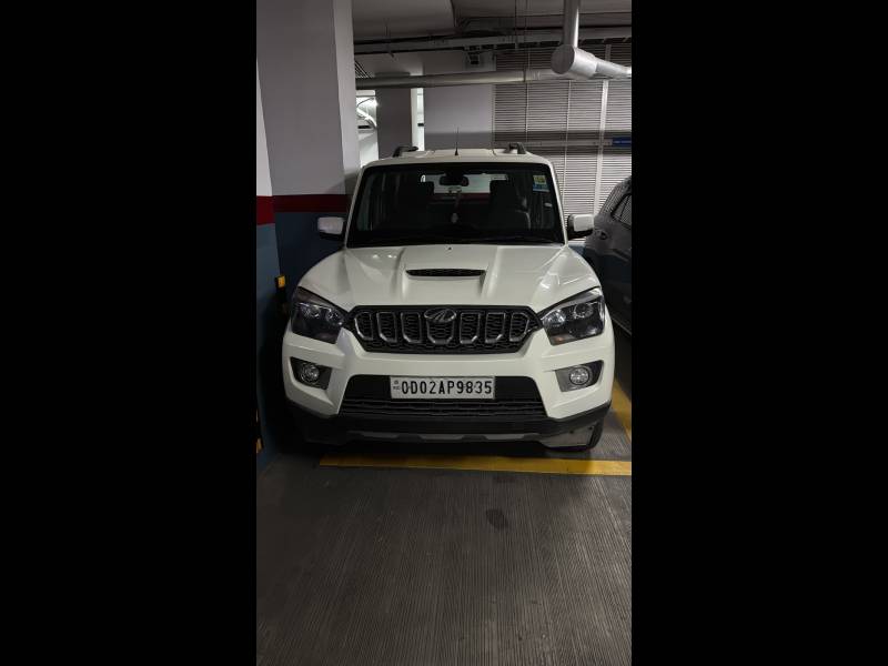 Mahindra Scorpio S11 2WD